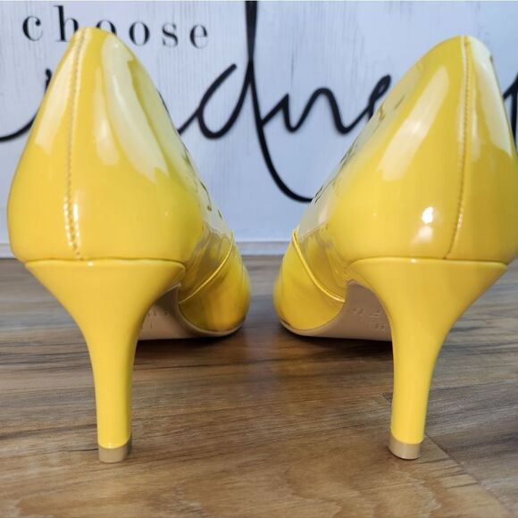 🩵NWOB Yellow Patent Classic Heels Size 8 - Picture 9 of 14